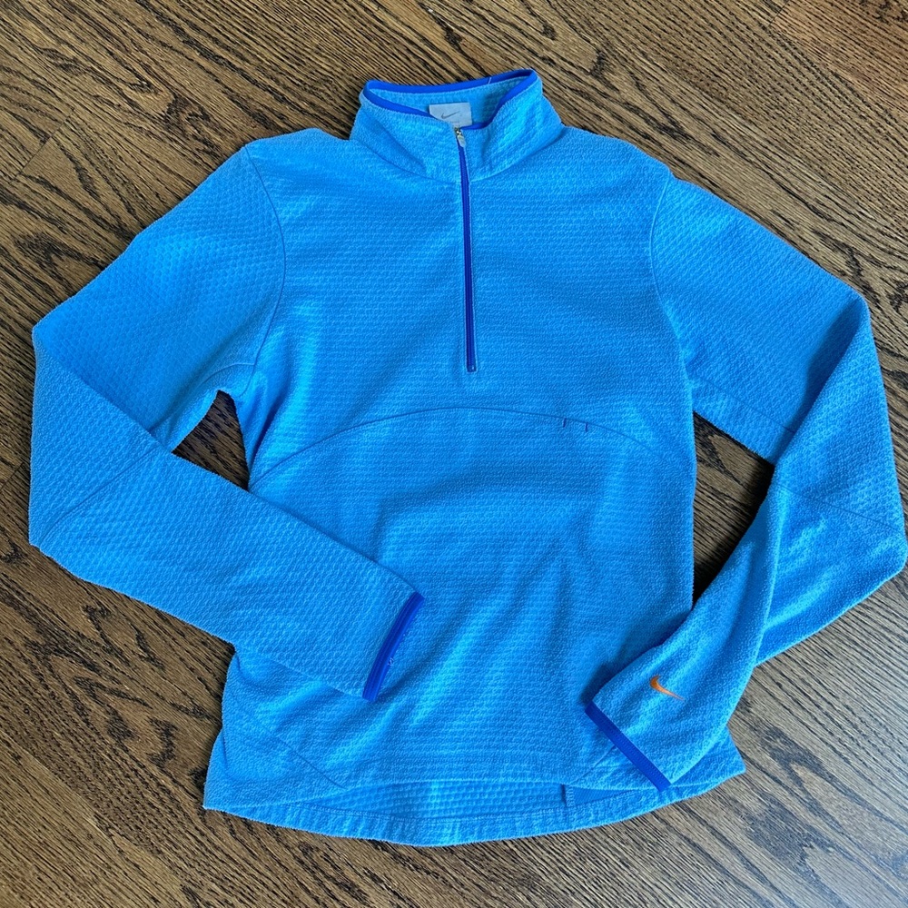 Blue Nike thermal layer